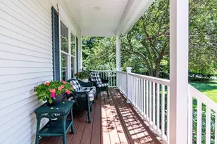 530 Westmoreland Ln, North Kingstown, RI 02874 - Photo 4