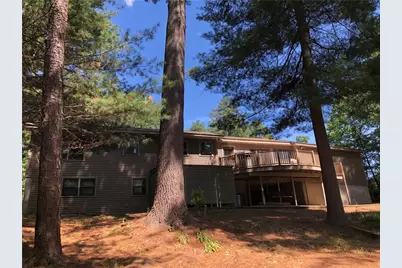 20 Richard Street, Smithfield, RI 02917 - Photo 2