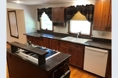 20 Richard Street, Smithfield, RI 02917 - Photo 8