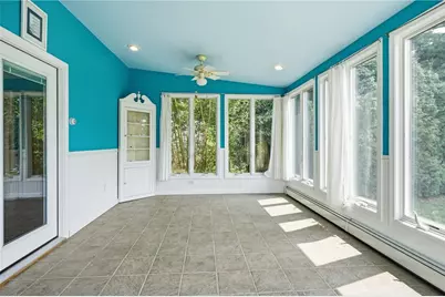 54 Winthrop Street, East Providence, RI 02915 - Photo 34