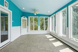 54 Winthrop St, East Providence, RI 02915 - Photo 34