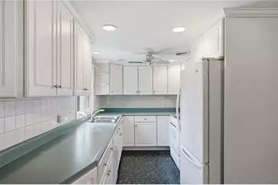 54 Winthrop Street, East Providence, RI 02915 - Photo 16