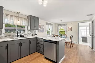 25 S Brookside Ave, North Providence, RI 02911 - Photo 10