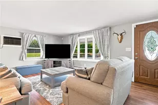 25 S Brookside Ave, North Providence, RI 02911 - Photo 16