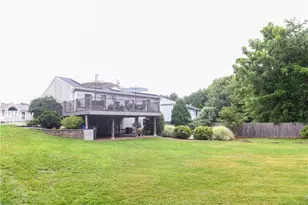 9 Mallory Ct, Cranston, RI 02910 - Photo 28