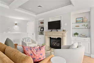 30 S Angell St, Providence, RI 02906 - Photo 4