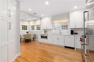 30 S Angell St, Providence, RI 02906 - Photo 12
