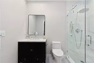 30 S Angell St, Providence, RI 02906 - Photo 22