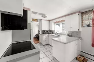 11 Hemlock Dr, Johnston, RI 02919 - Photo 10