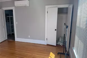 35 Elm St, Newport, RI 02840 - Photo 16