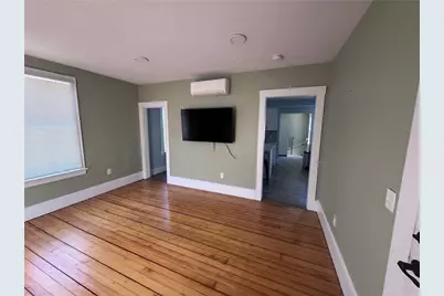 35 Elm Street #B, Newport, RI 02840 - Photo 10