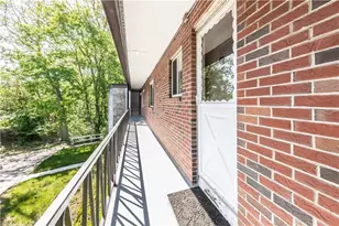 72 W Shore Rd, Warwick, RI 02889 - Photo 1