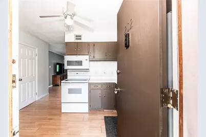 72 West Shore Road #202, Warwick, RI 02889 - Photo 12