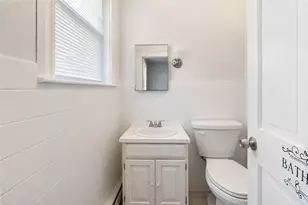 74 Sutton St, Providence, RI 02903 - Photo 8