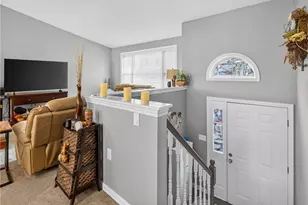 21 Milano St, Providence, RI 02904 - Photo 6