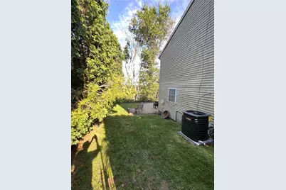 21 Milano Street, Providence, RI 02904 - Photo 4
