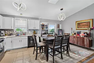 21 Milano St, Providence, RI 02904 - Photo 10