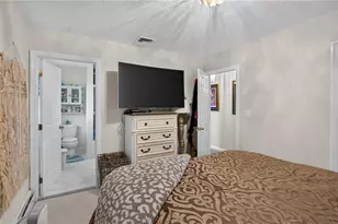 21 Milano St, Providence, RI 02904 - Photo 18