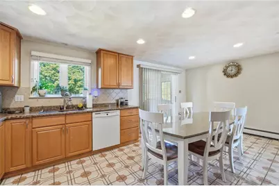 65 Thelma Avenue, North Providence, RI 02904 - Photo 4