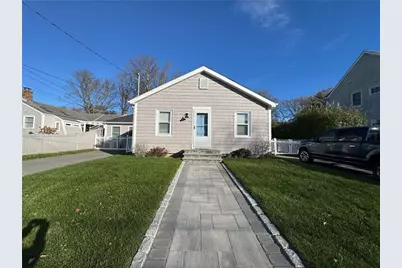53 Center Avenue, Middletown, RI 02842 - Photo 1