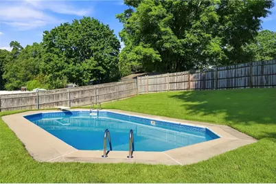 31 Monica Drive, Cumberland, RI 02864 - Photo 4