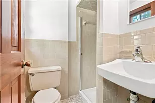 31 Monica Dr, Cumberland, RI 02864 - Photo 26