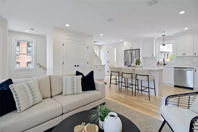 93 Croade Street, Warren, RI 02885 - Photo 4