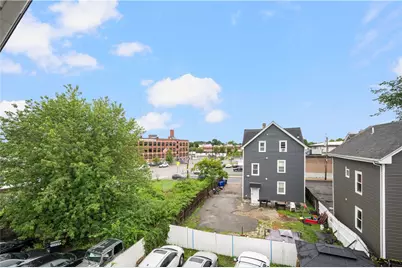 141 Burnett Street, Providence, RI 02907 - Photo 26