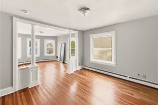 362 Weeden St, Pawtucket, RI 02860 - Photo 6