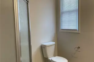 100 Knight (Rear House) St, Providence, RI 02909 - Photo 18