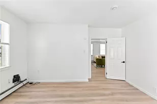 9 Octavia St, Providence, RI 02909 - Photo 12