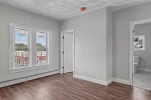 8 Humes St, Pawtucket, RI 02860 - Photo 10