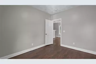 8 Humes Street, Pawtucket, RI 02860 - Photo 16