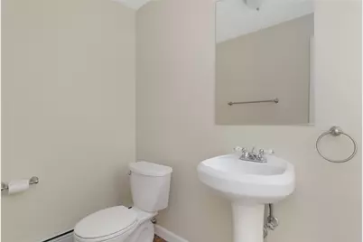 9 Chestnut Hill Road #B, Middletown, RI 02842 - Photo 22