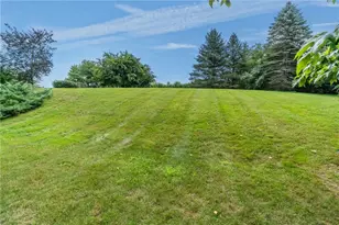 32 J H Dwyer Dr, Middletown, RI 02842 - Photo 40