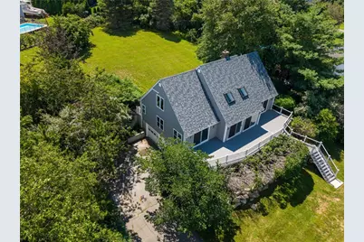 32 Jh Dwyer Drive, Middletown, RI 02842 - Photo 2