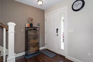 41 Hickory Rd, Cumberland, RI 02864 - Photo 4