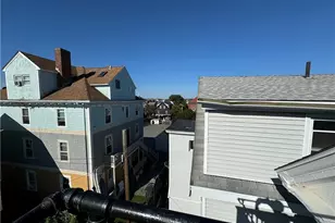 9 Ann St, Newport, RI 02840 - Photo 28
