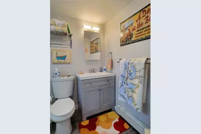 10 Collins Street #2, Newport, RI 02840 - Photo 18