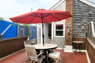 10 Collins St, Newport, RI 02840 - Photo 10