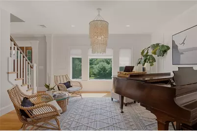 7 Blount Circle, Barrington, RI 02806 - Photo 12