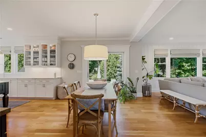 7 Blount Circle, Barrington, RI 02806 - Photo 14