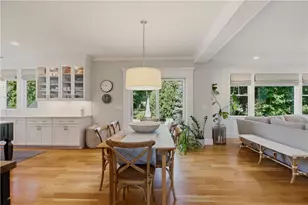 7 Blount Cir, Barrington, RI 02806 - Photo 14