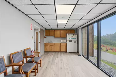 846 Bronco Highway, Burrillville, RI 02830 - Photo 2
