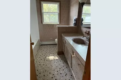 33 Gillen Avenue, North Providence, RI 02904 - Photo 12