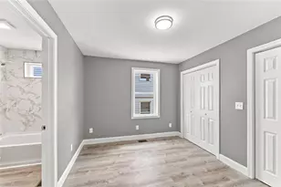 139 Benedict St, Providence, RI 02909 - Photo 12