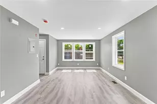 139 Benedict St, Providence, RI 02909 - Photo 8