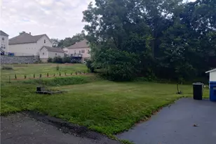 15 Spruce St, Lincoln, RI 02838 - Photo 2