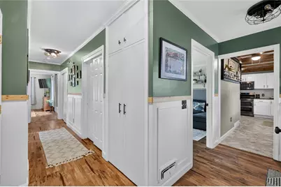 81 Iroquois Drive, Warwick, RI 02888 - Photo 12