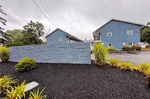 94 Cowesett Ave, West Warwick, RI 02893 - Photo 2